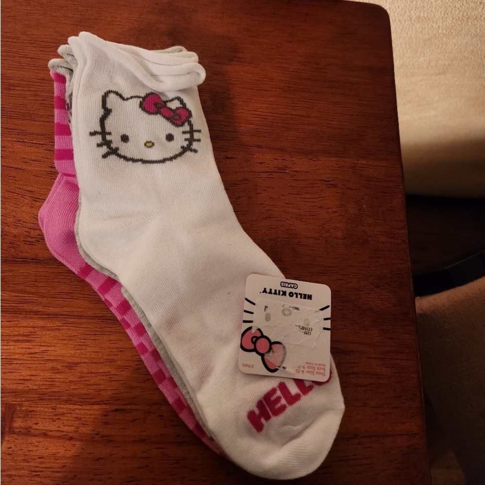 Hello Kitty Cute Cotton Blend  Socks Set, Crew Hearts Kitty, One Size